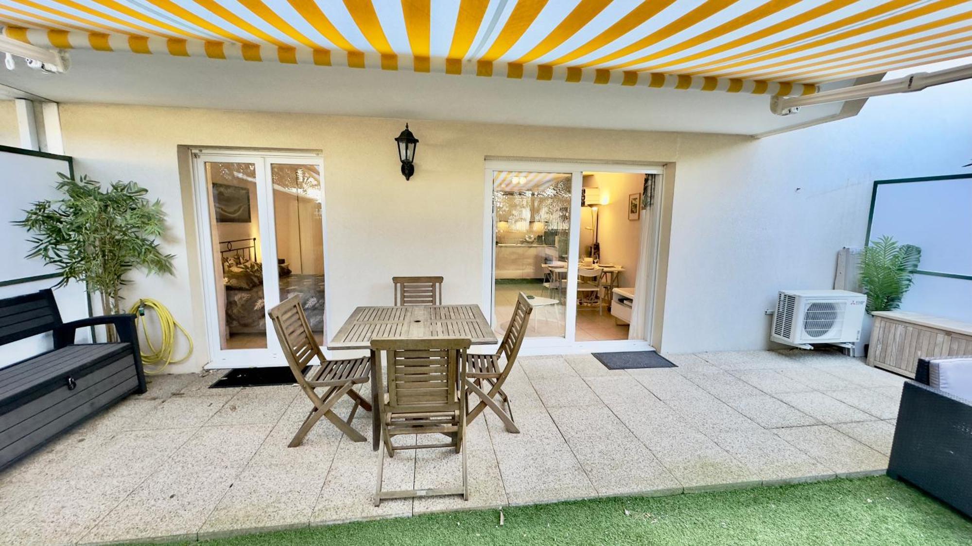 וילנב-לובה Regent Cote D'Azur Air-Conditioned, Pool, Garden & Parking מראה חיצוני תמונה
